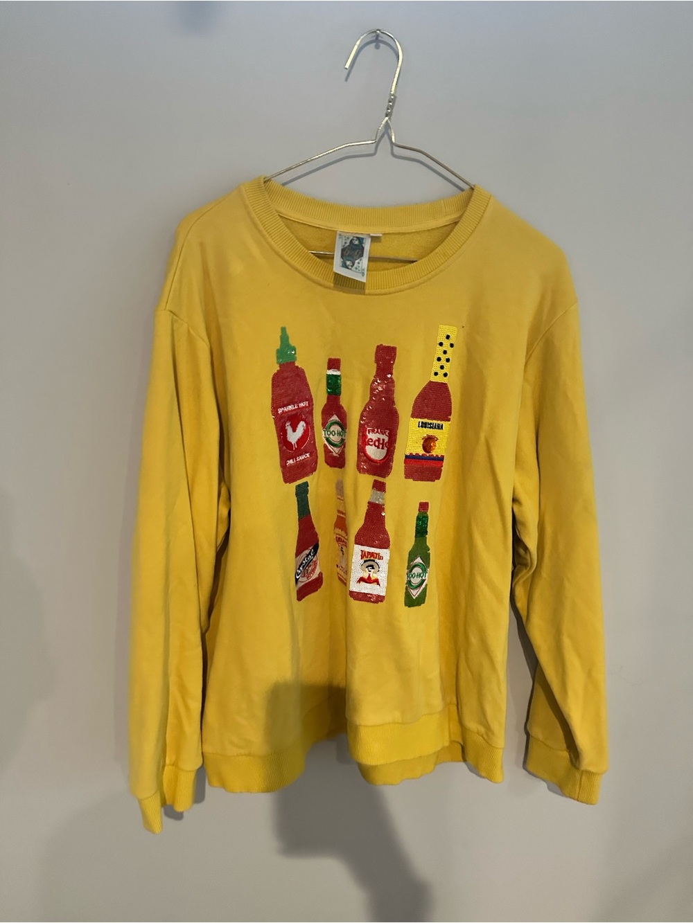 Queen of Sparkles size L Hot Sauce sweater! - Picture 2 of 5